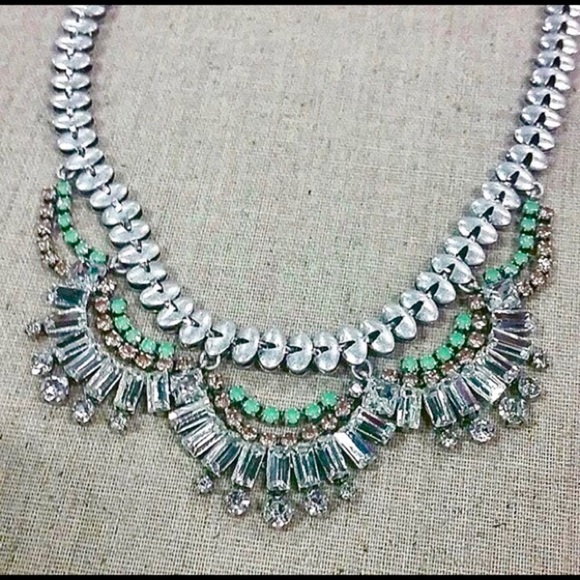 Stella Dot Belle Statement Necklace 